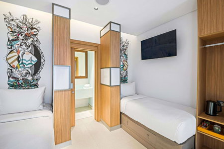 Fuwairit Kite Beach, Tapestry Collection By Hilton, Fuwayriţ, Qatar