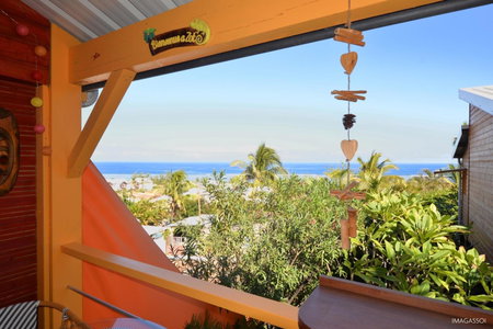 Poz Lagon - chambre d'hôtes - Bungalow pour 2 personnes - Jacuzzi privatif - petit déjeuner - Vue sur le lagon, La Saline les Bains, Reunion