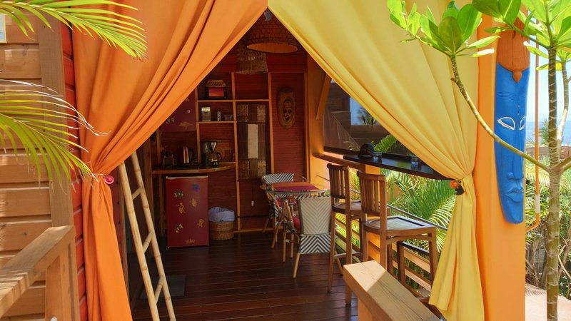 Poz Lagon - chambre d'hôtes - Bungalow pour 2 personnes - Jacuzzi privatif - petit déjeuner - Vue sur le lagon, La Saline les Bains, Reunion