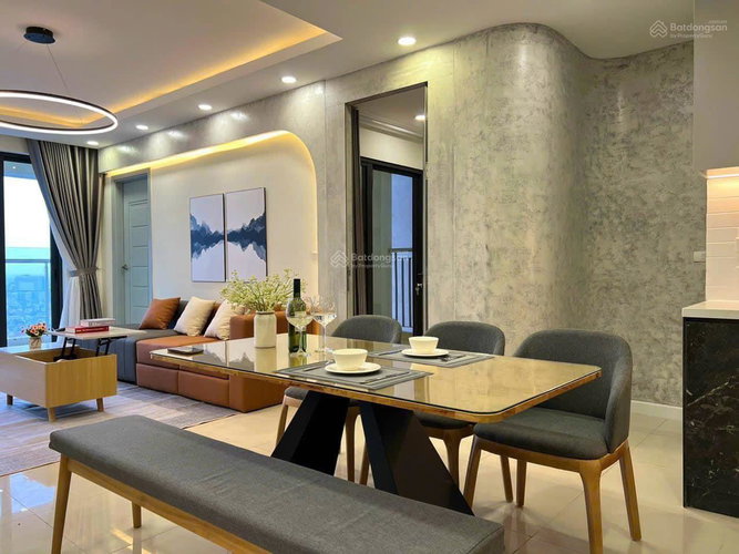 Apartment for sale in Ha Dong, Vietnam · GoldSilk Complex · 3 rooms, 3 baths