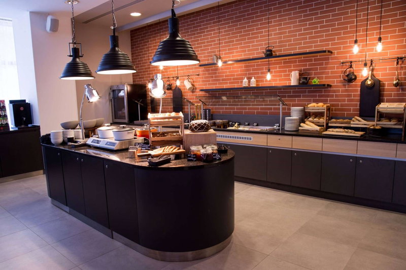 Vienna House Easy by Wyndham Bucharest Airport, Sector 1, Румыния