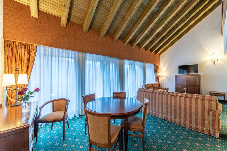 Lux Garden Hotel, Rasnov, Rumanía