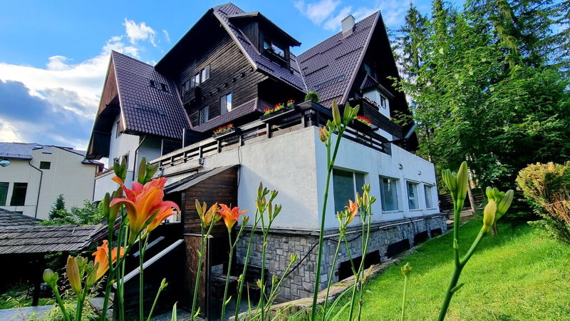 Elexus Boutique, Rasnov, Rumanía