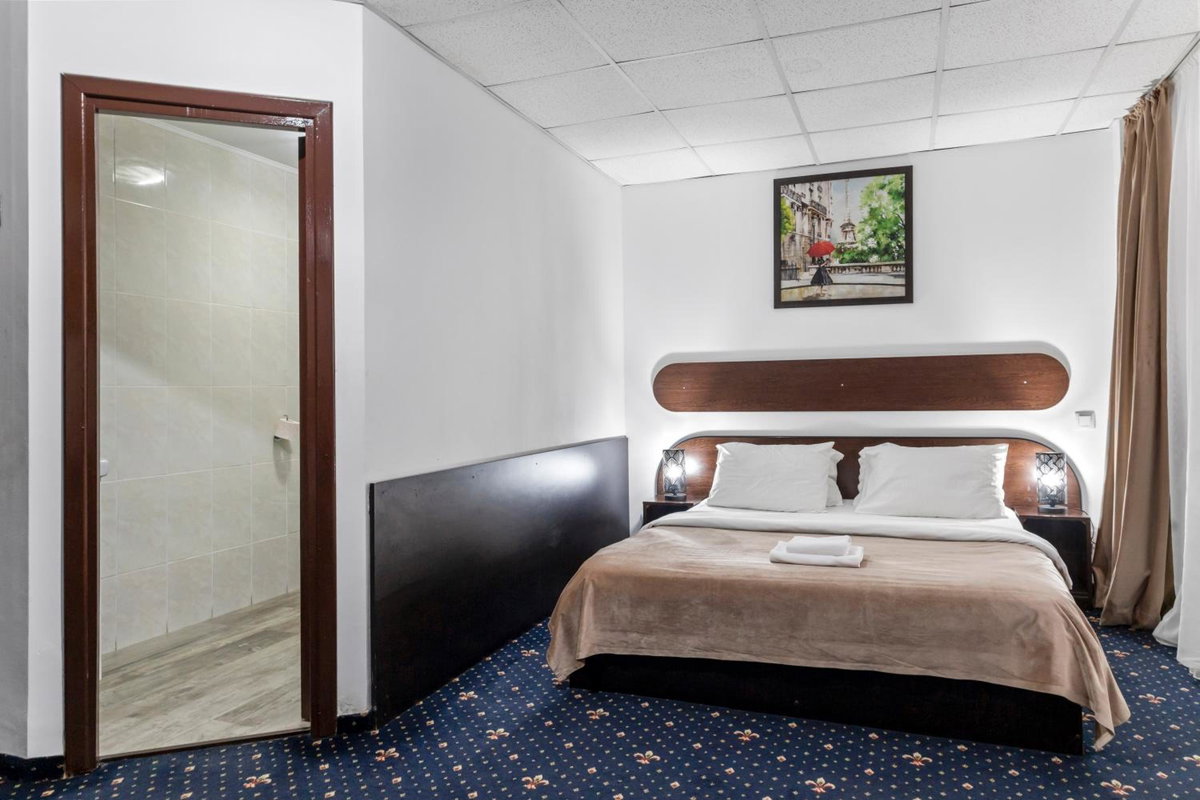 Hotel Charter Otopeni, Румыния