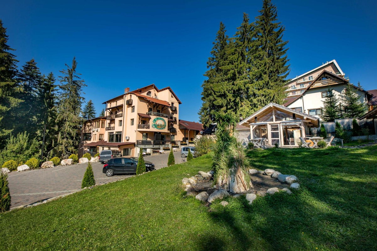 Hotel · Eden Grand Resort, Rasnov