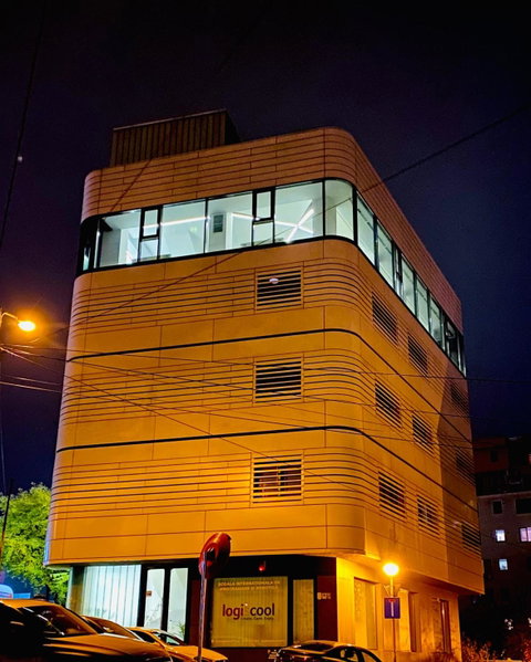 Manolle Boutique, Sector 3, Romania