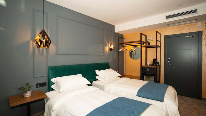 Kame Hotel Belgrade, Zemun, Serbie