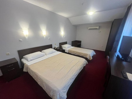 Hotel Elegance, Zemun, Serbie