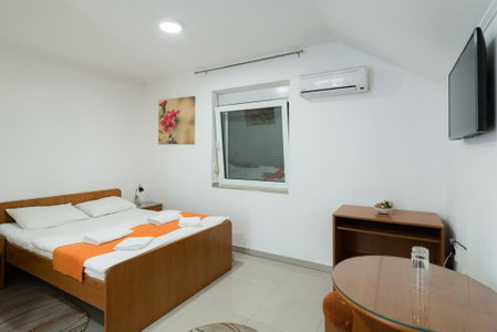 Rooms Gat, Subotica, Serbie