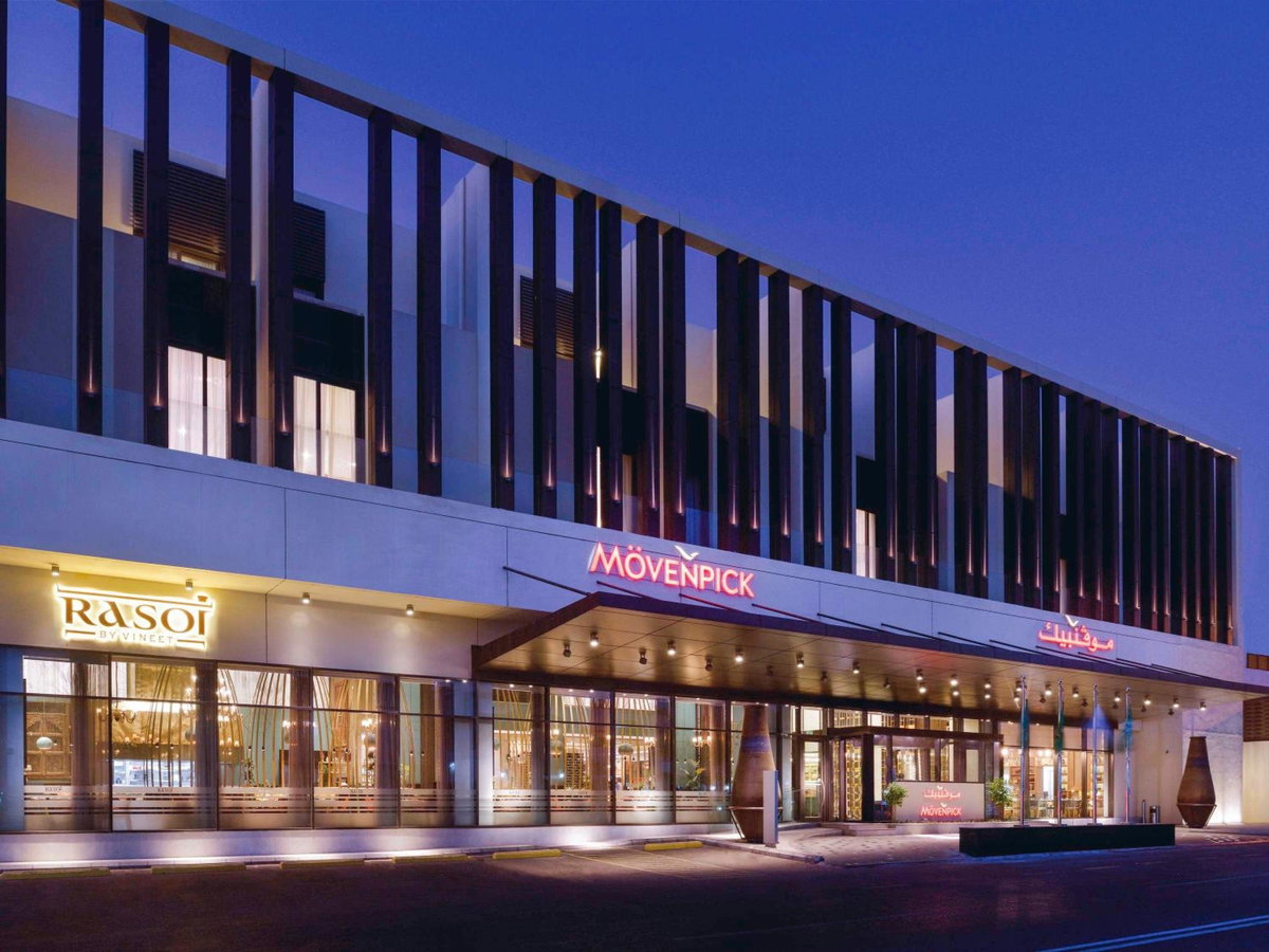 Hotel · Mövenpick Hotel Tahlia Jeddah, Jeddah