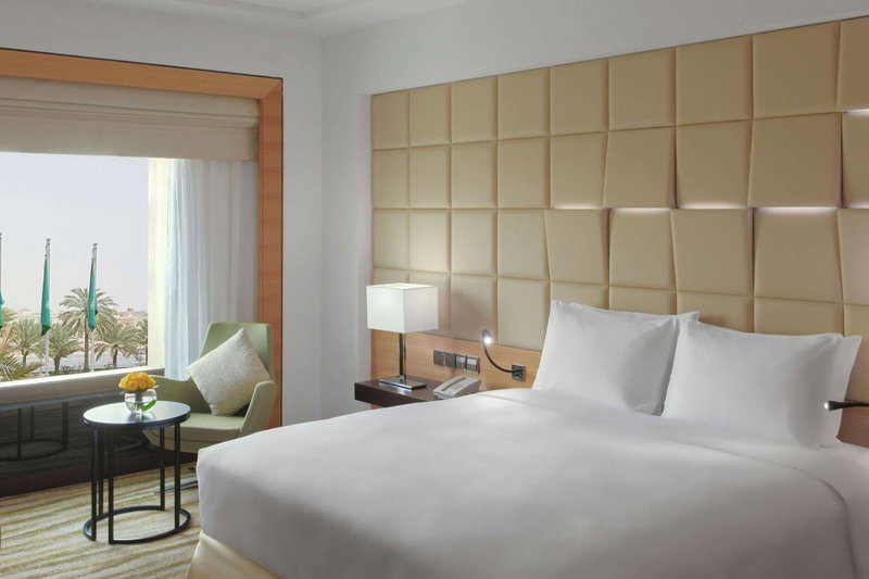 DoubleTree by Hilton Hotel Riyadh - Al Muroj Business Gate, Riyadh, Arabia Saudita