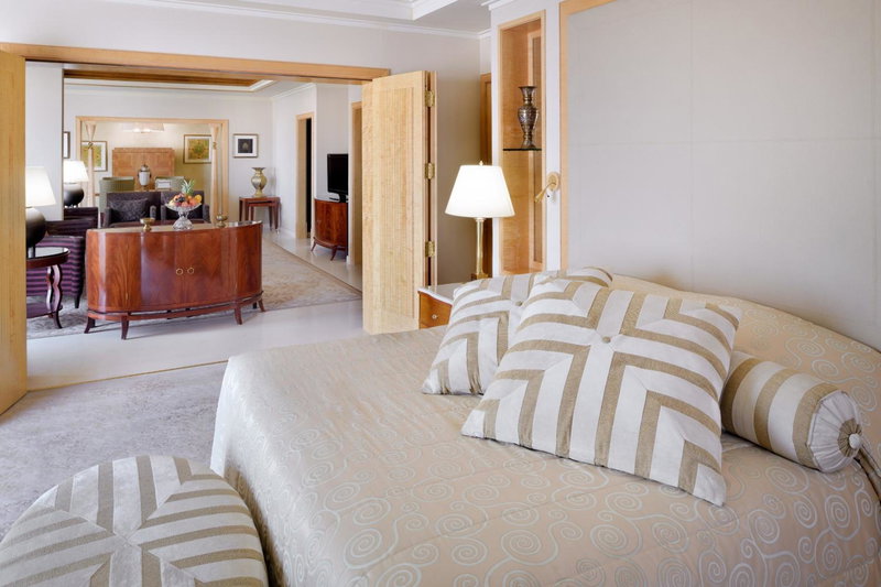 Sheraton Dammam Hotel & Convention Centre, Dammam, Саудовская Аравия