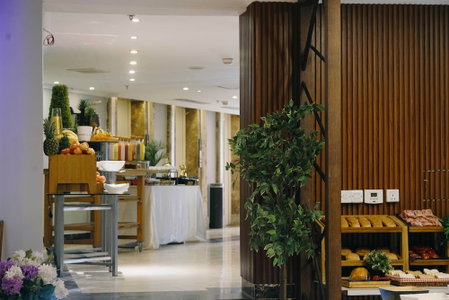 Nour Al Thuria Hotel, Mecca, Saudi Arabia