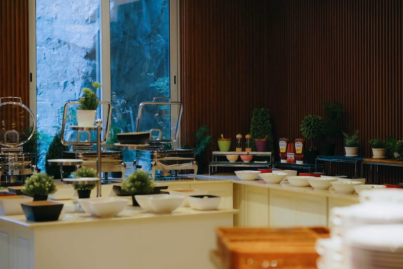 Nour Al Thuria Hotel, Mecca, Saudi Arabia
