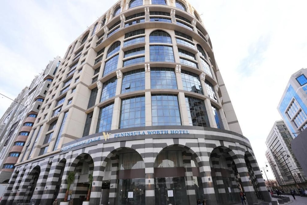 Hôtel · Peninsula Worth Hotel, Medina