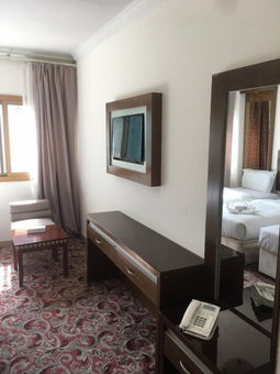 Sky View Hotel Madinah, Madinah, Saudi Arabia