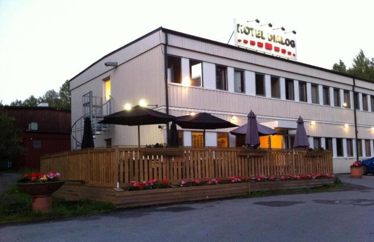 Отель · Hotell Dialog, Huddinge