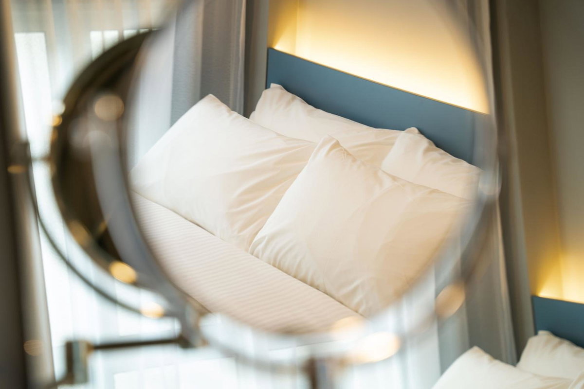 Hotel · Hotel Bencoolen at Hong Kong Street, Singapore