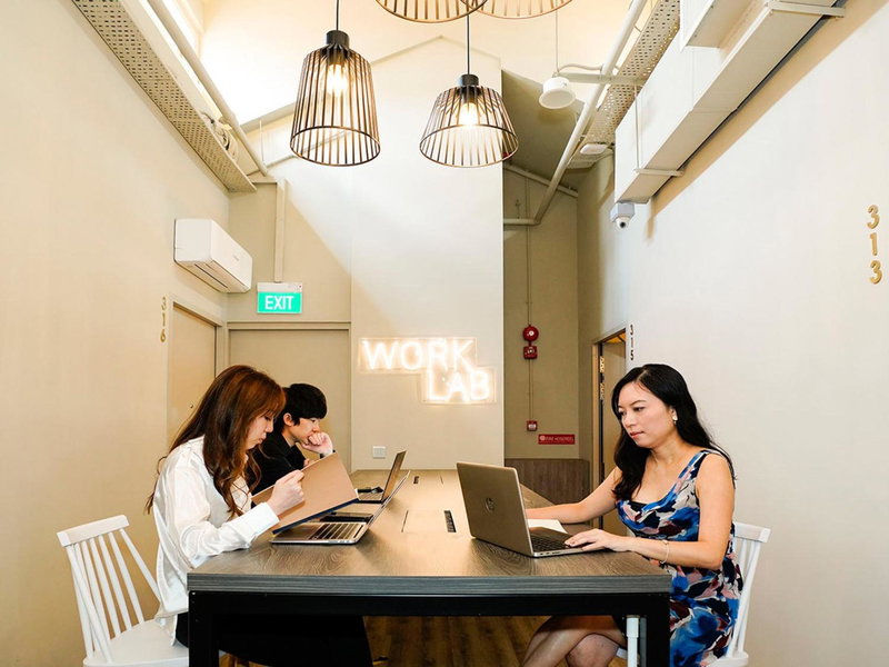 ST Signature Jalan Besar, DAYUSE, 5 Hours, 10AM-3PM, Сингапур, Сингапур