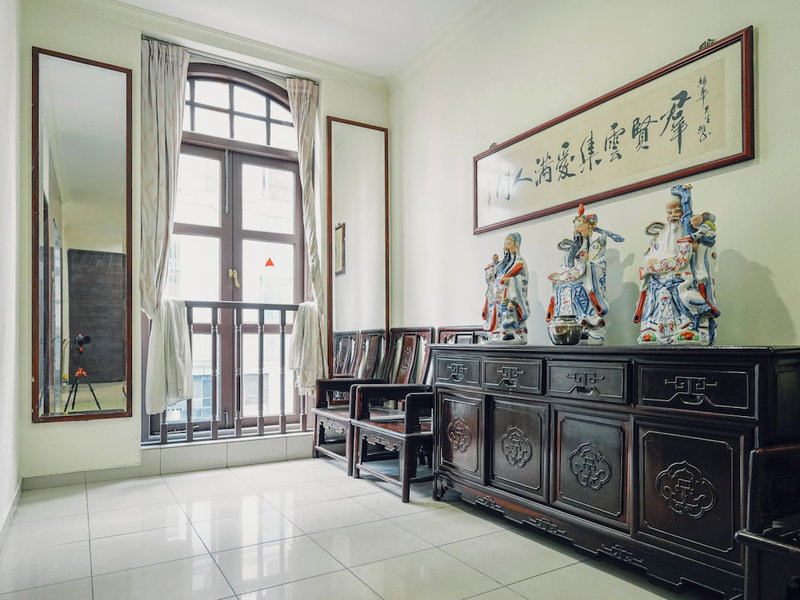 Asphodel Inn, Singapore, Singapore