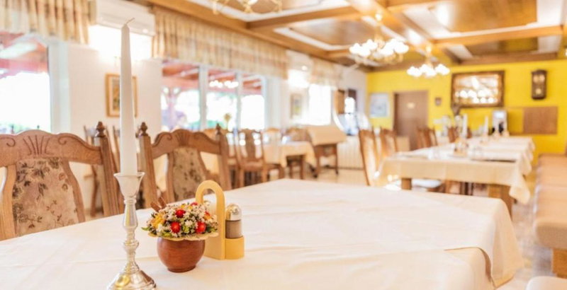 Nature Hotel Lukanc, Kranj, Словения
