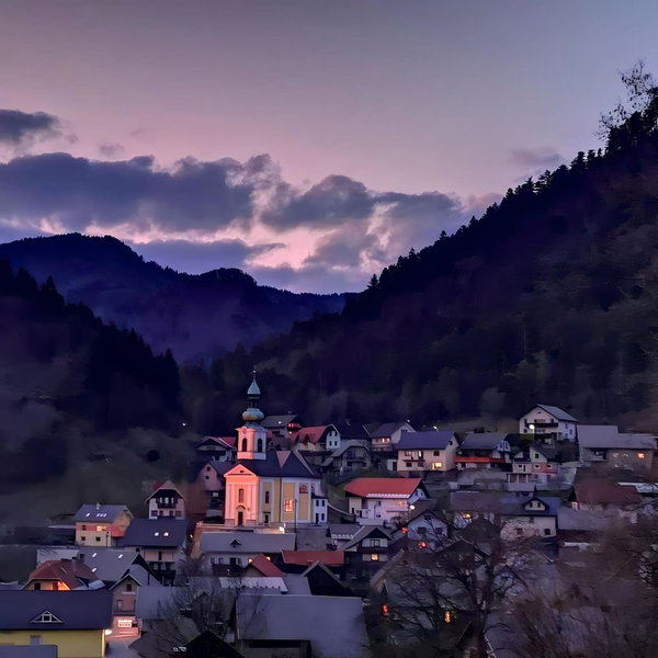 Charming Bella Hideout - Adults Only, Jesenice, Slovenia
