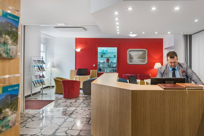 Hotel Dvorec, Tolmin, Eslovenia
