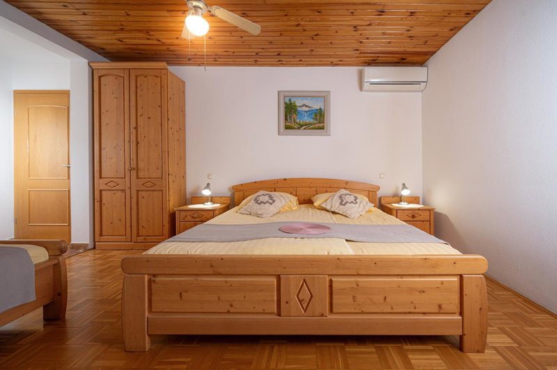 Rooms & Apartments Pr Matjon, Kranj, Slowenien