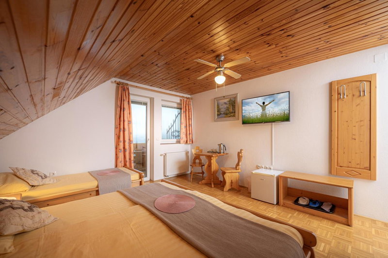 Rooms & Apartments Pr Matjon, Kranj, Slowenien