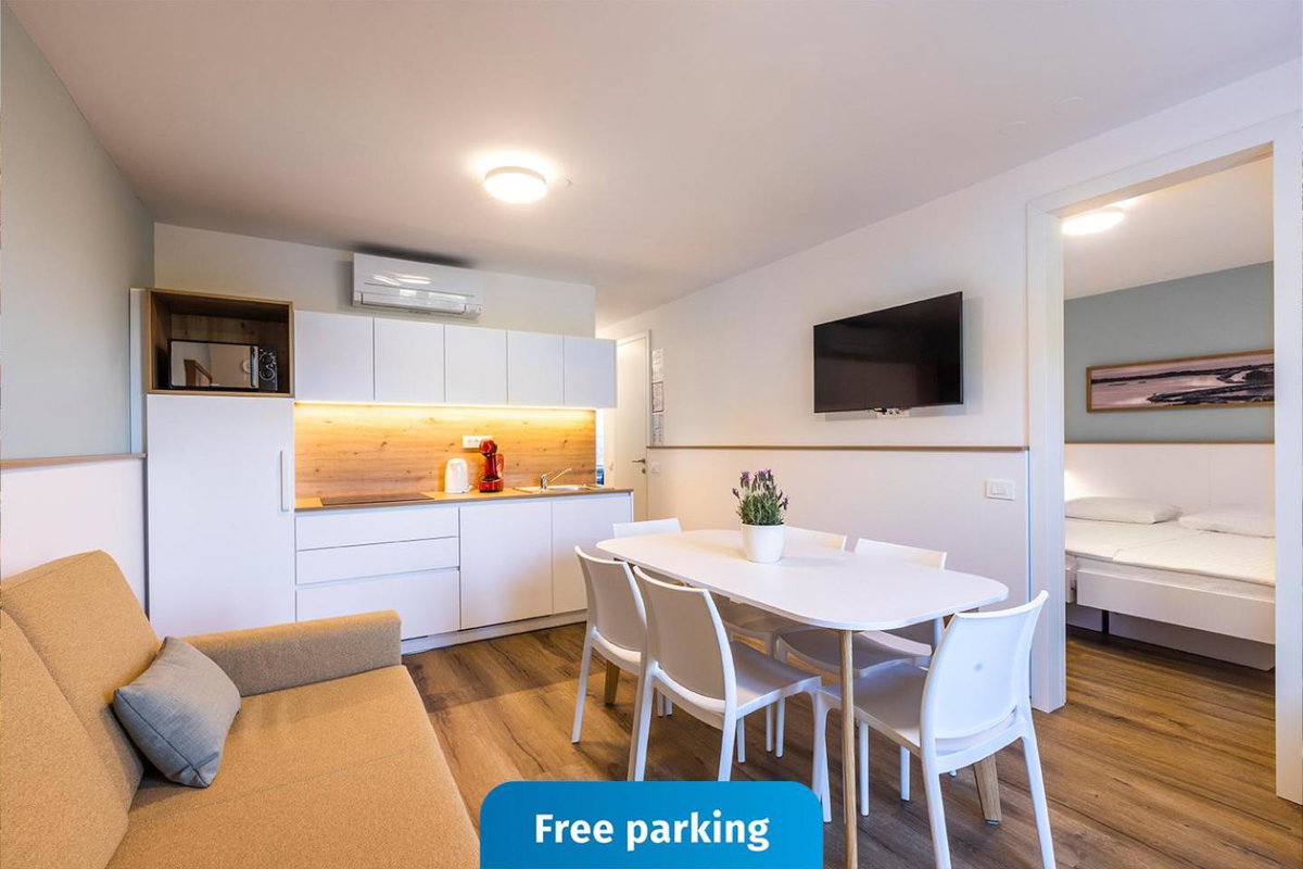 Hotel · Bioenergy Resort Salinera Apartments, Koper
