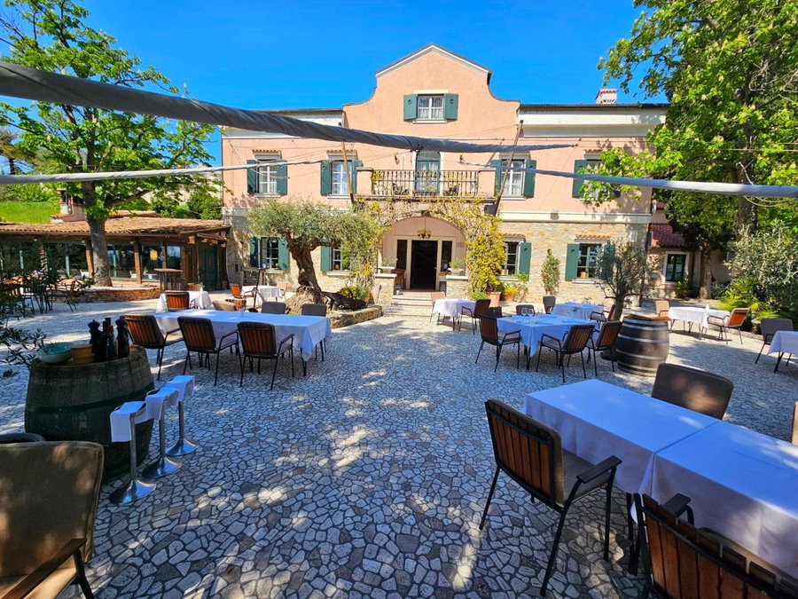Villa Andor, Koper, Eslovenia