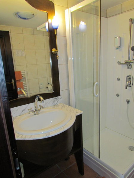 Črni Baron Pension Black Baron, Maribor, Словения
