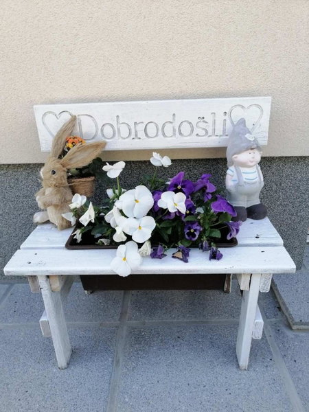 Sobe pri Roži, Postojna, Словения