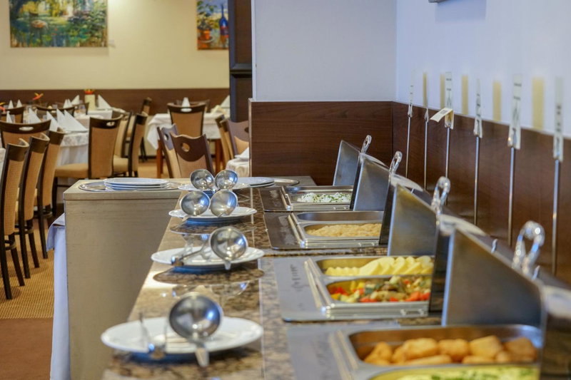 Grand Hotel BELLEVUE, Poprad, Eslovaquia