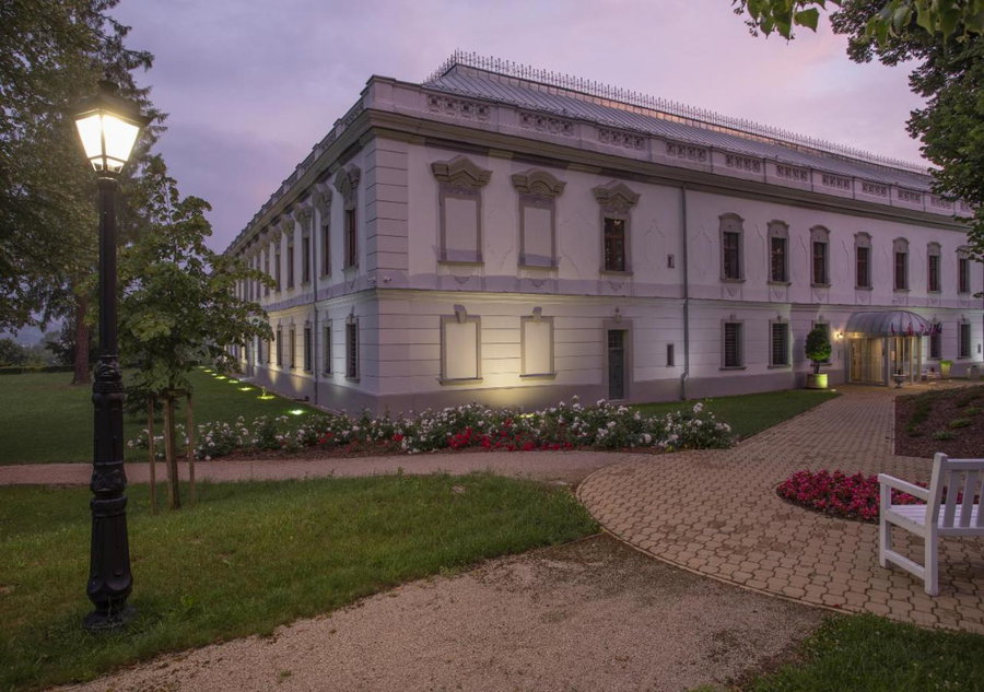 Hotel Gino Park Palace - Kaštieľ Orlové, Považská Bystrica, Slovakia