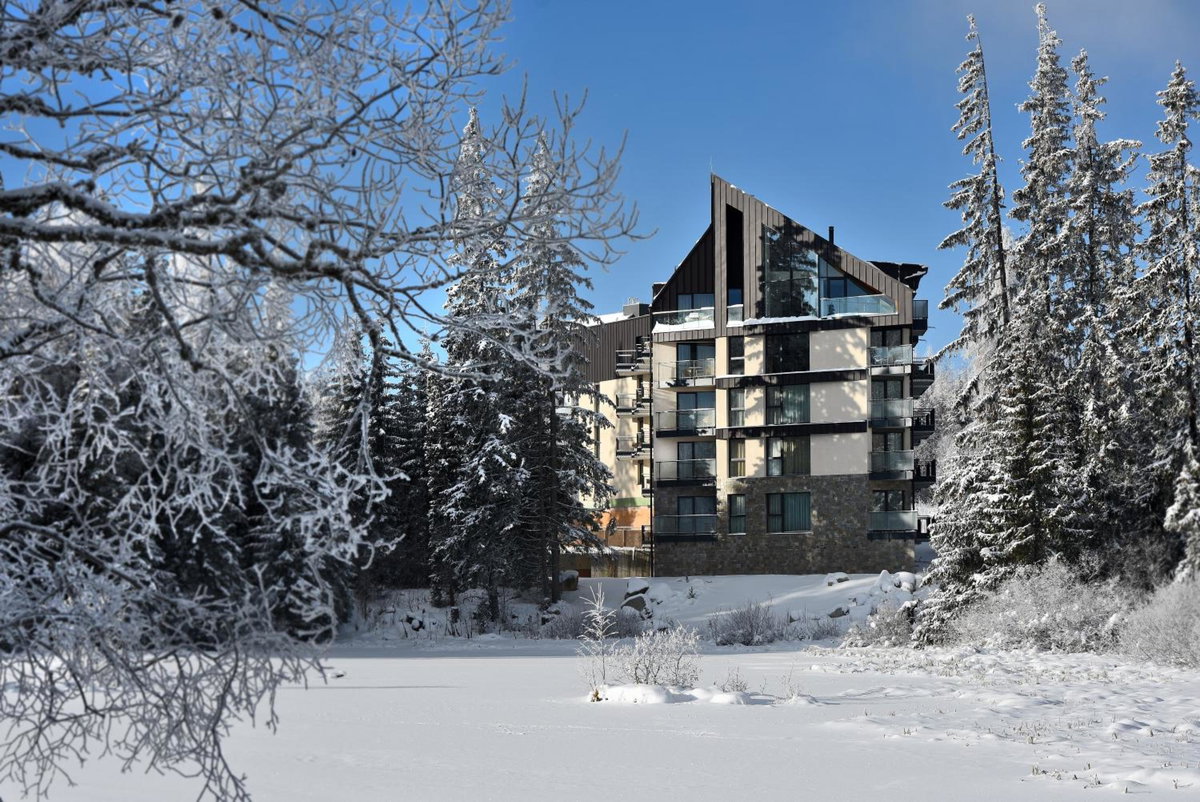 Hotel · APLEND Lake Resort, Poprad