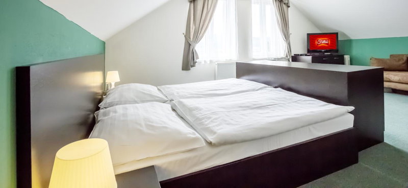 Garni HOTEL Fellini, Ziar nad Hronom, Eslovaquia