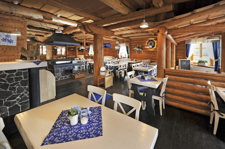 Aplend Apartmány Kamzík, Poprad, Eslovaquia