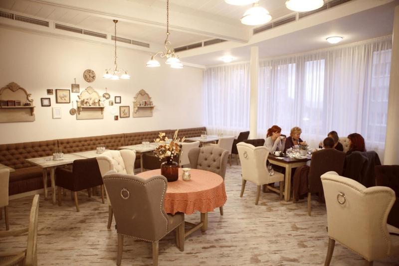 Hotel Luna, Ziar nad Hronom, Eslovaquia