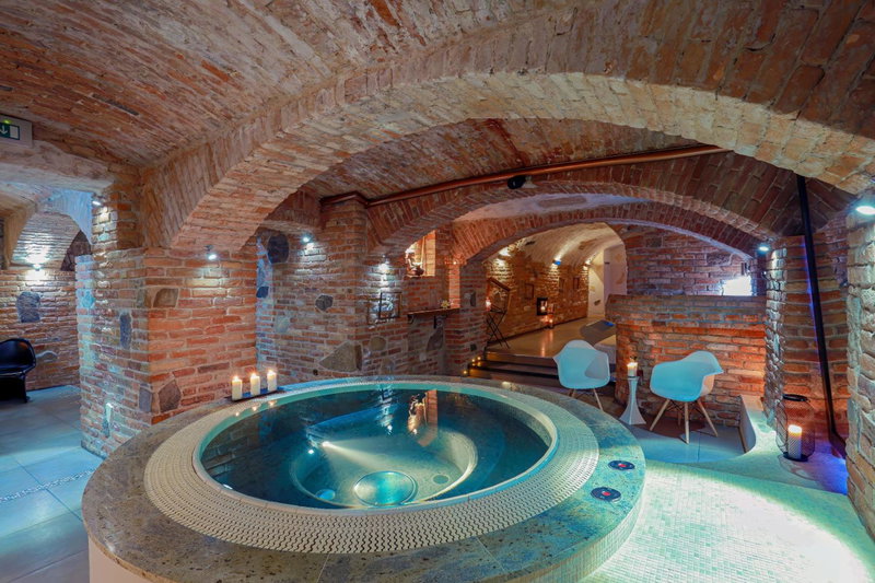 Penzión Wellness & Restaurant Zoborská, free parking, Nitra, Slovakia
