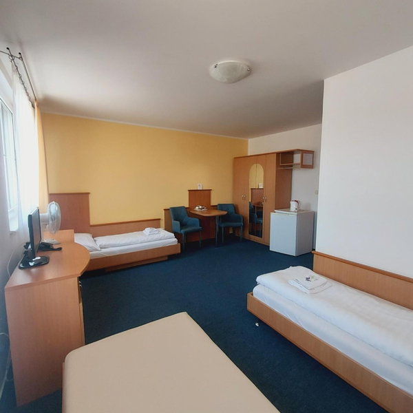 Garni G Hotel Žilina, Zilina, Словакия