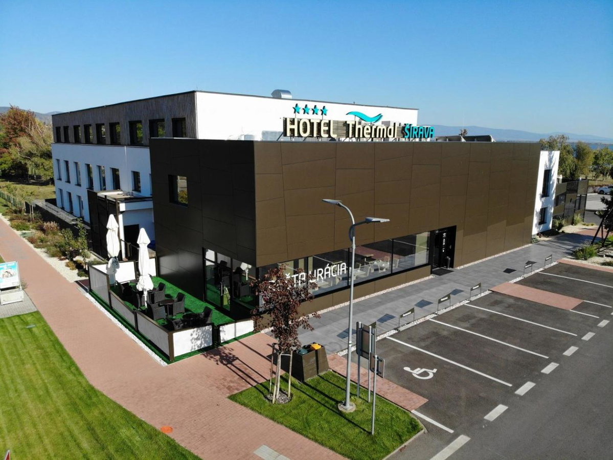 Hotel · Hotel Thermal ŠÍRAVA, Michalovce