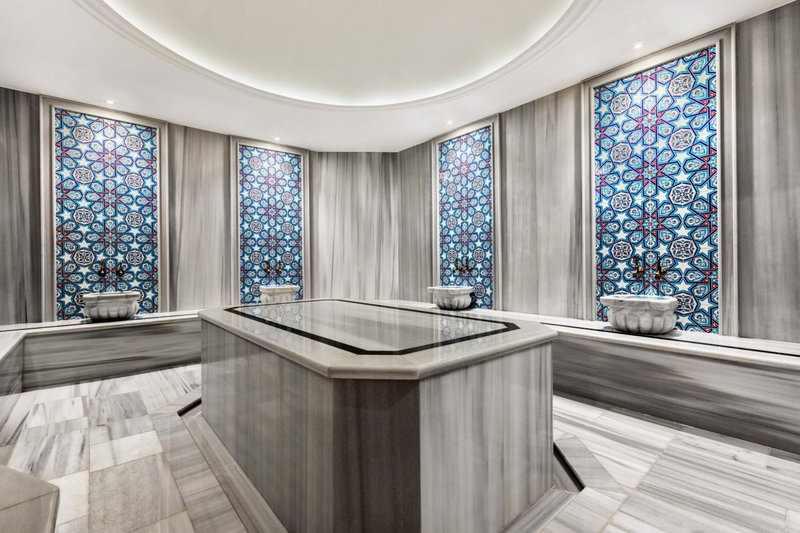 Ramada Encore By Wyndham Istanbul Basin Express, Basaksehir, Turkey