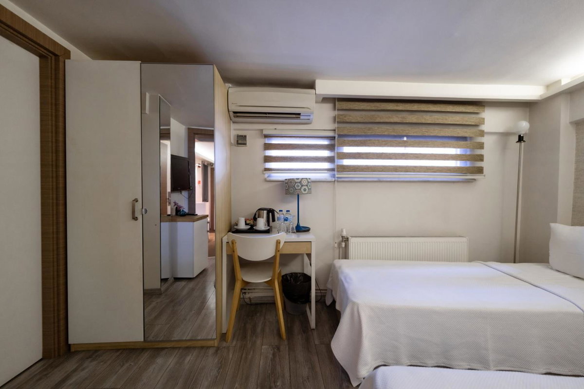 Hotel · Elanaz Hotel, Eminoenue