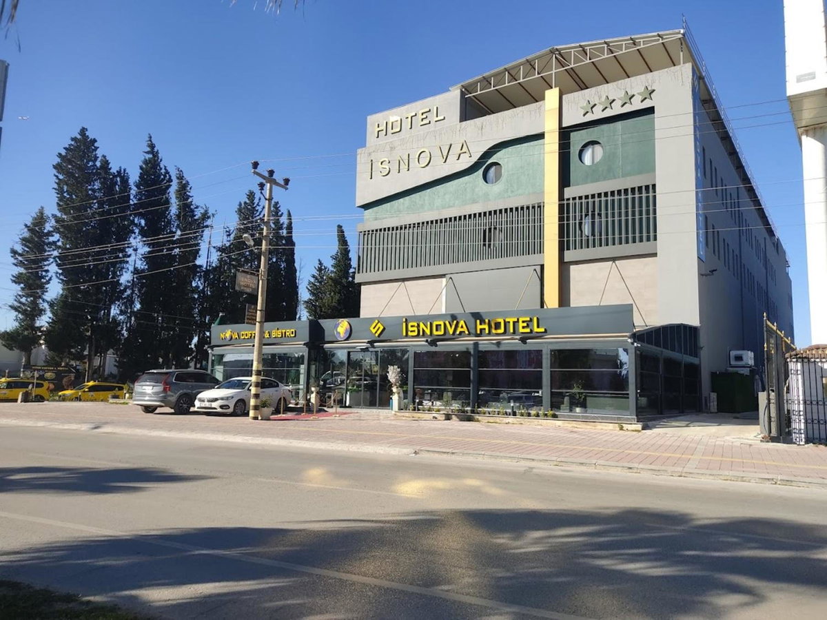 Hotel · Isnova Hotel Airport, Muratpasa