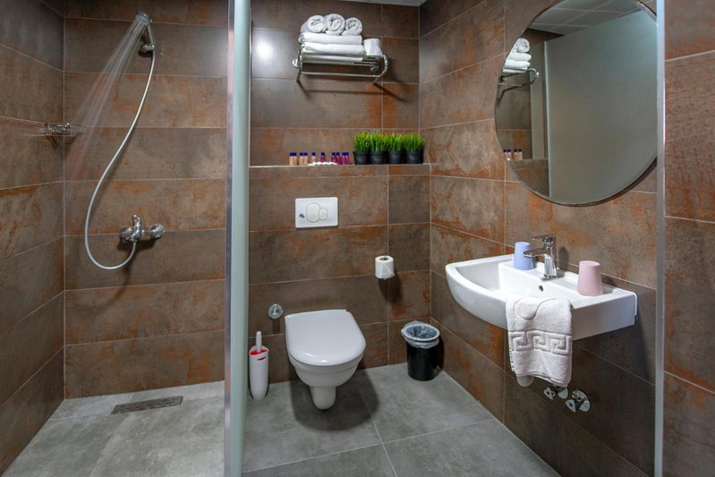 Tourist Hotel, Muratpasa, Turquía