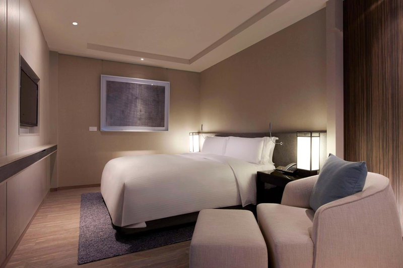 Humble House Taipei, Curio Collection by Hilton, Taipei, 台湾