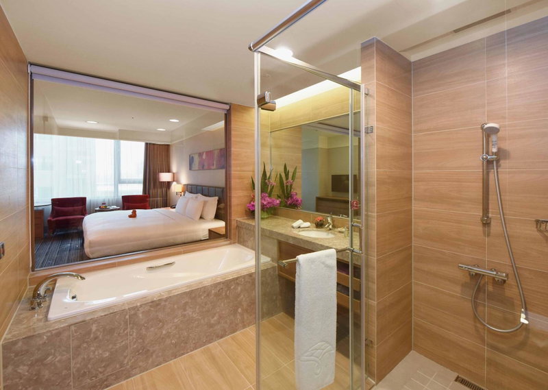 Fullon Hotel Taoyuan Airport Access MRT A8, Shulin, Тайвань