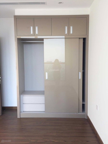 Apartment for sale in Ha Dong, Vietnam · Vinhomes West Point Project · 2 rooms, 1 bath