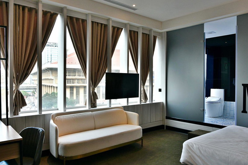 Mayer Inn, Taipei, Тайвань